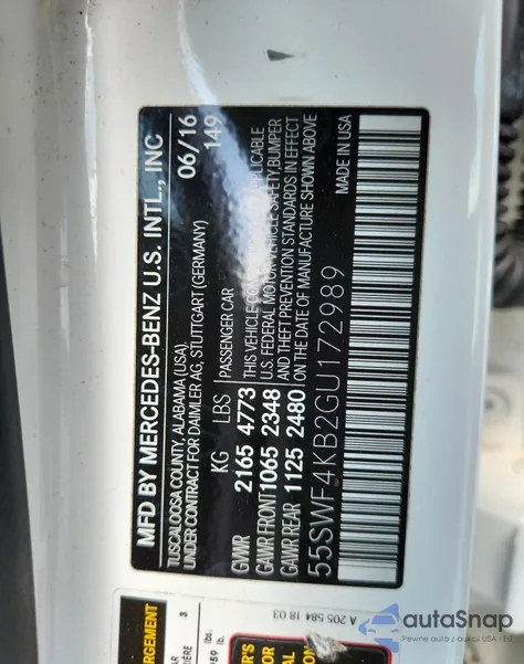 2016 Mercedes-Benz C 300 4Matic из США, поврежденный, VIN 55SWF4KB2GU172989